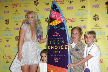 Britney Spears with the Teen Choice Awards kids, press room, Los Angeles, USA - August 16, 2015