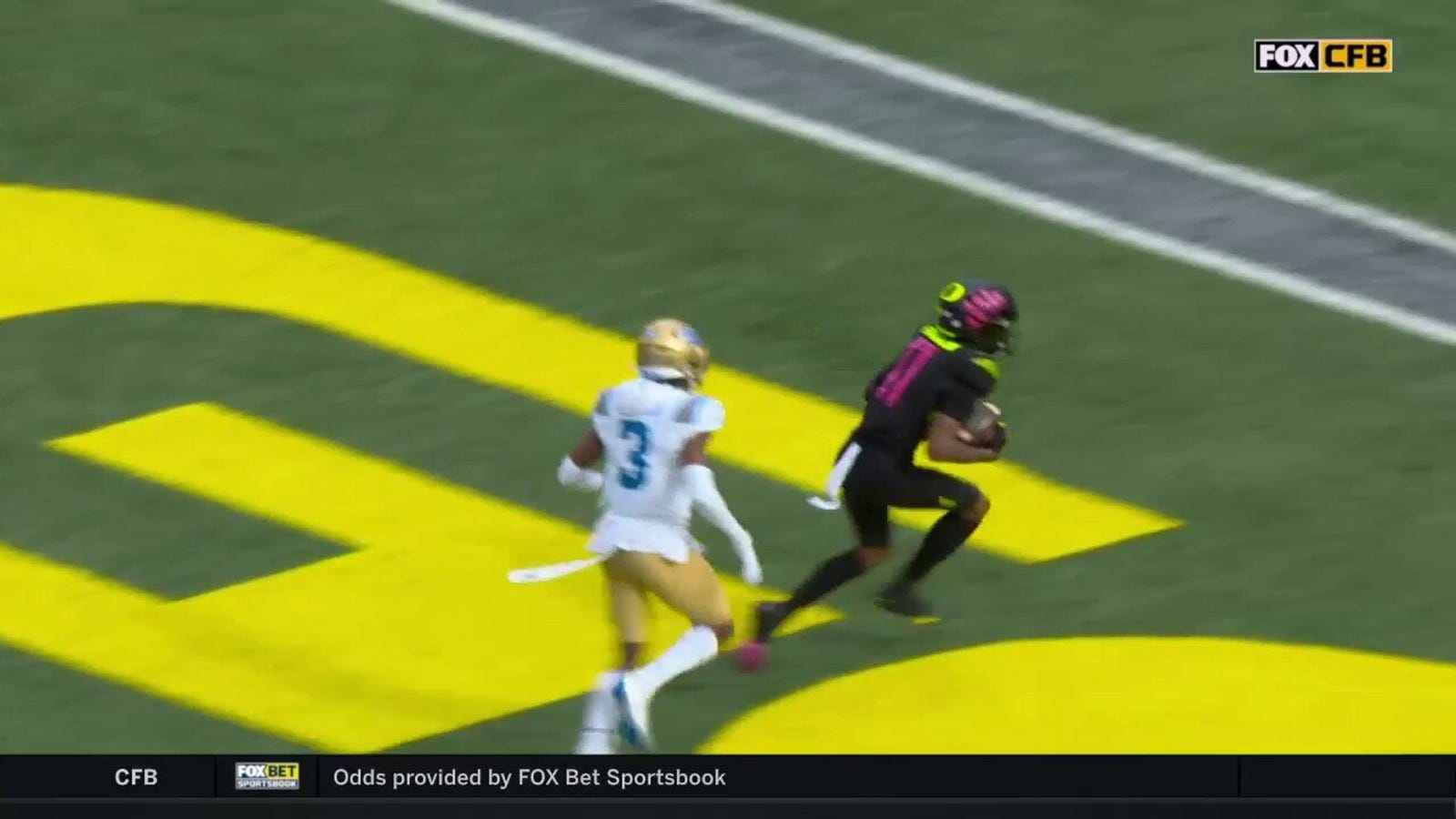 Oregon takes the lead as Bo Nix reaches out to Troy Franklin for a 49-yard TD
